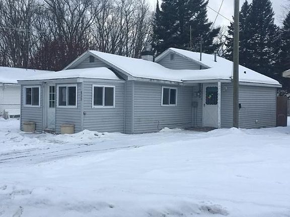2nd image of 530 N Lake St