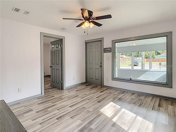 4th image of 4506 N 42nd St