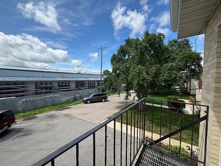 1023 Fiedler Ln #5 — Photo 8