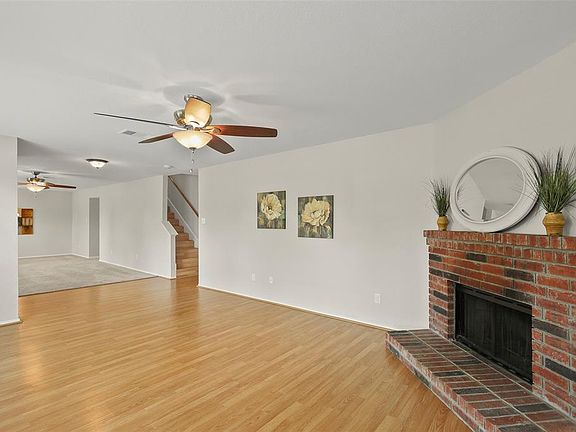 4th image of 1614 Lincoln Dr