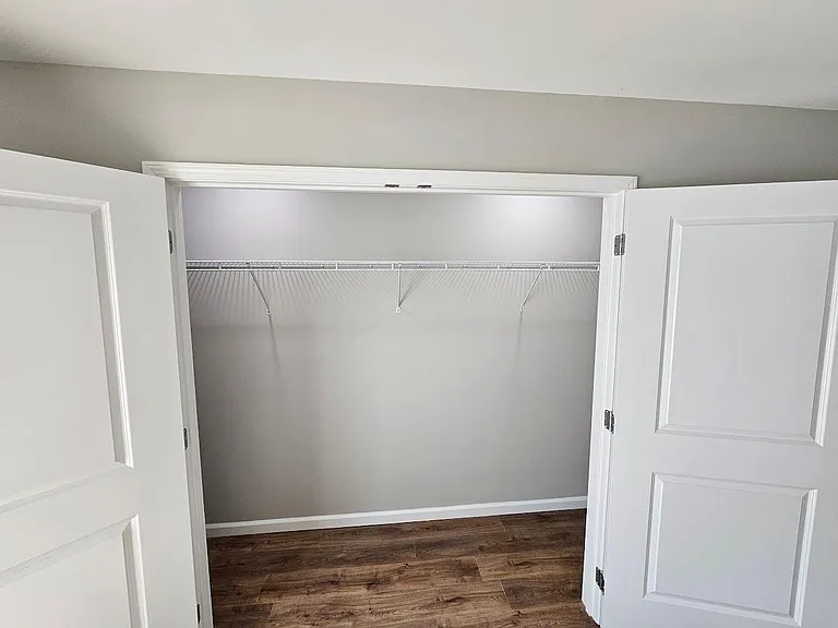 Bristol View Townhomes — Photo 11