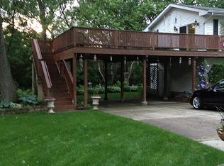 4706 Dumoulin Ave, Lisle, IL 60532