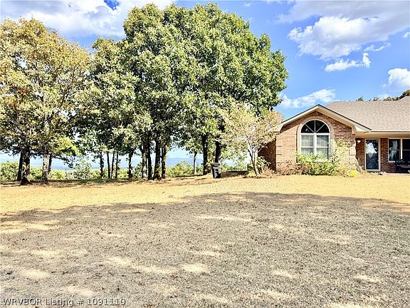 3rd image of 33978 Scott Rd