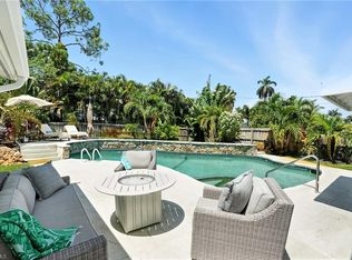 1063 22nd Ave N, Naples, FL 34103