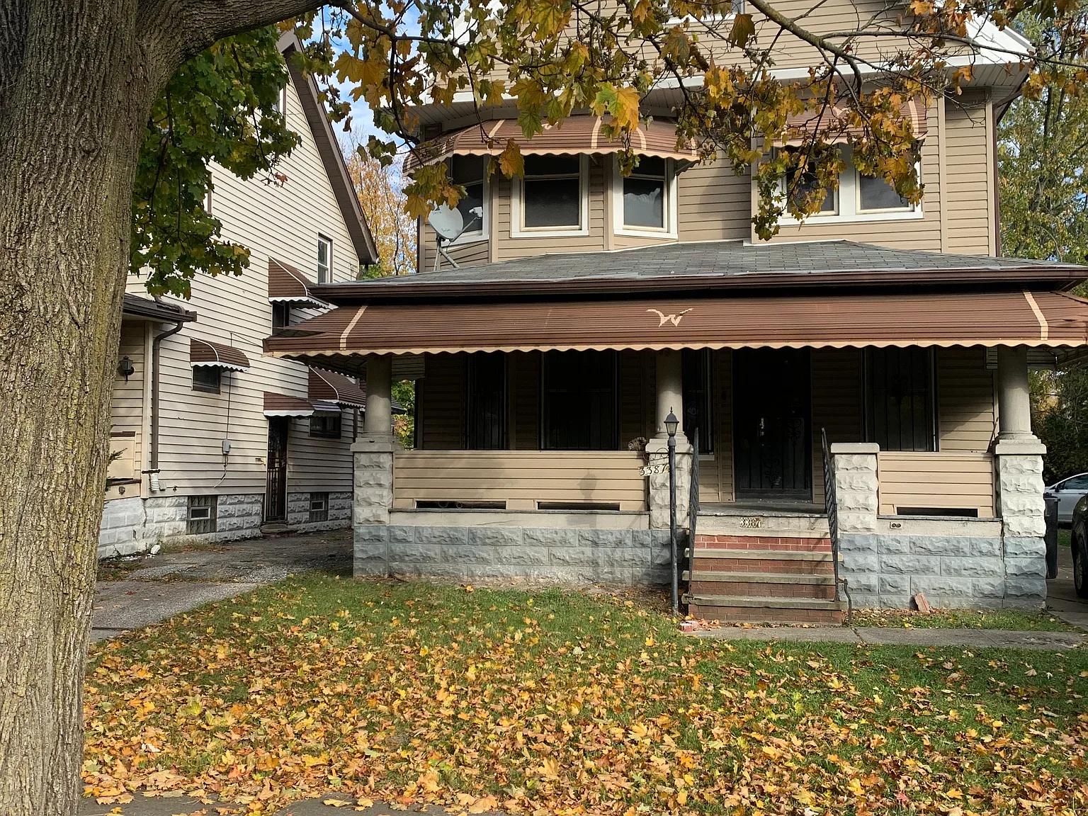 5 bed, 1.5 bath, 1935 sqft, $1,300 — Photo 1