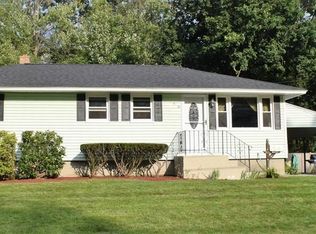 18 Elm St, West Boylston, MA 01583