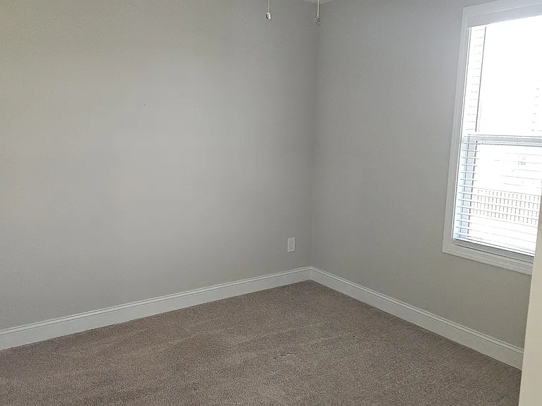 2123 Blue Bonnet Cir — Photo 13