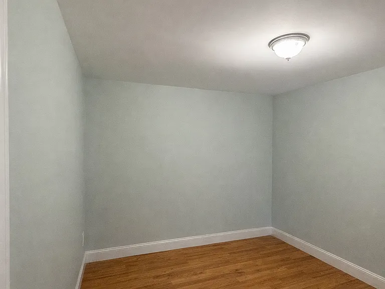 42 Pamrapo Ave #2 — Photo 11