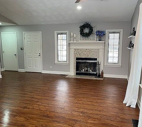 2nd image of 3677 Mountshannon Rd