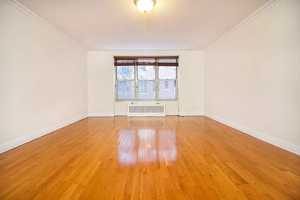 Rented by Keller Williams NYC | media 22
