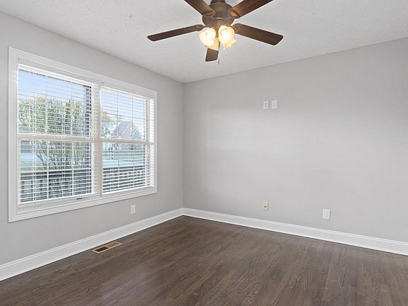 4th image of 1549 Bonnie Blue Ave
