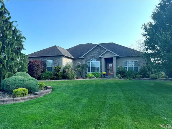7004 Jersey Path, Cicero, NY 13039