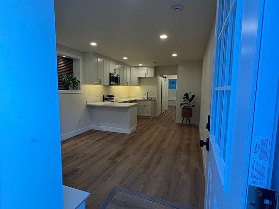 4th image of 501 Elderwood Dr #A