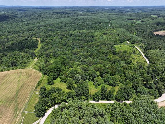 3rd image of 5055 Early Ridge Rd