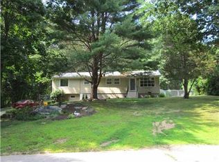 20 Buckley Dr, North Smithfield, RI 02896