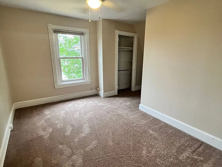 911 Fayette St #2 — Photo 6