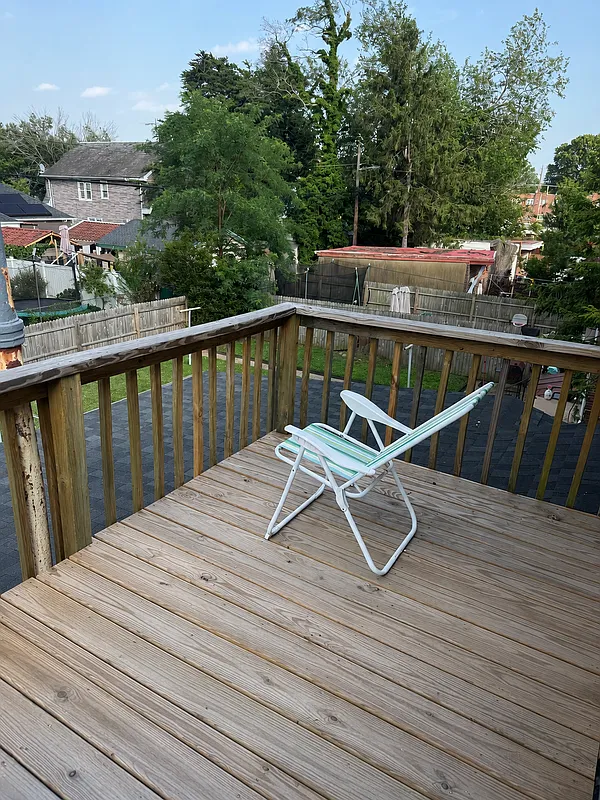 3 bed, 1.0 bath, 600 sqft, $1,500 — Photo 3