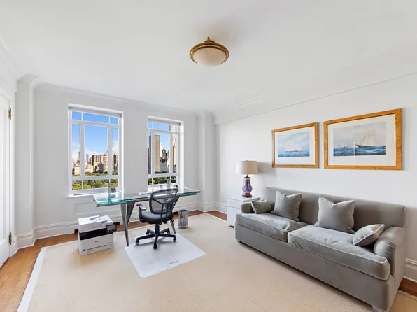 25 Central Park West image 8 of 14