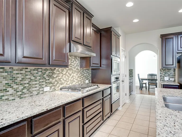 4211 Oldenburg Ln — Photo 21