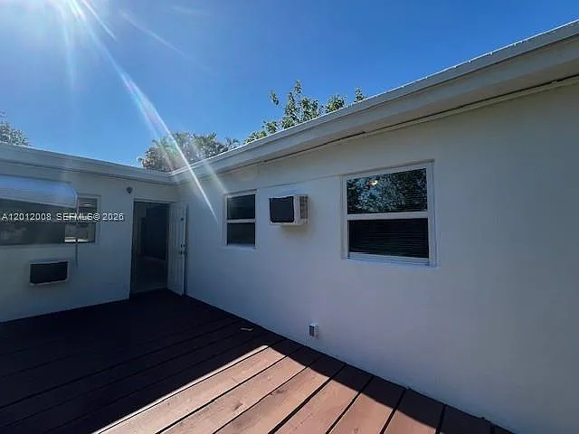 4548 SW 33rd Ave #M — Photo 18