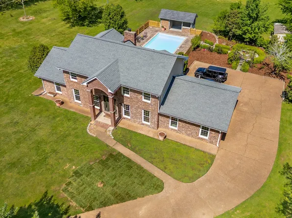 2419 Mansker Dr, Madison, TN 37115