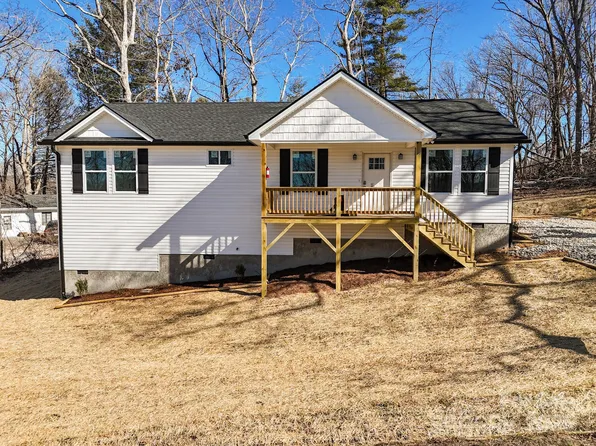 79 Wilmont Dr, Hendersonville, NC 28792