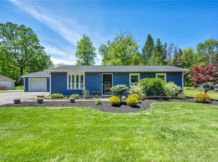 13014 Cherry Ln, Chesterland, OH 44026