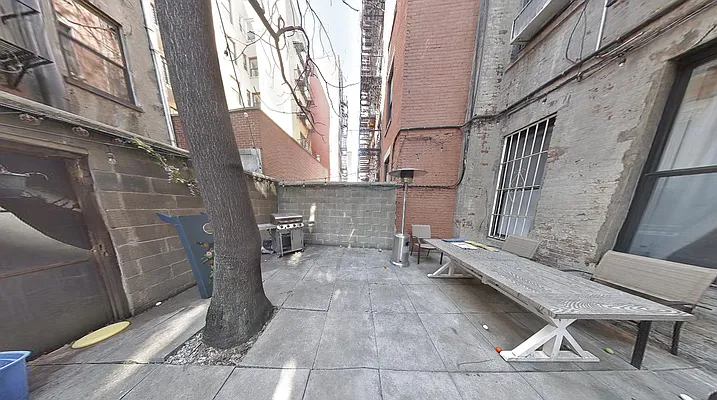 Rented by Compass | media 11