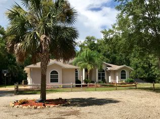 10097 W Dublin St, Crystal River, FL 34428