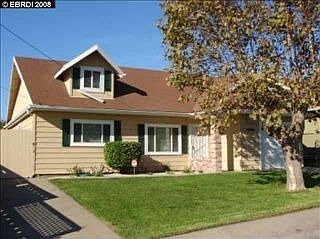 5th image of 705 Thomas Dr
