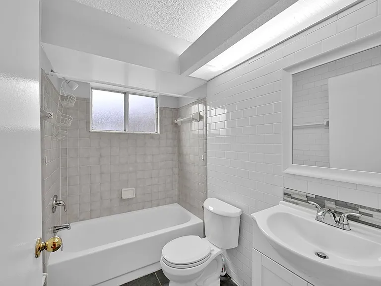 9687 Hersham Ct — Photo 8