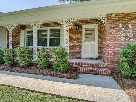 2nd image of 2474 West Rd