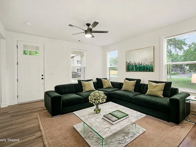 607 Legrand St — Photo 5