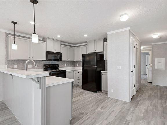 2nd image of 1670 E 650 N #3B-2Ba-1328Sqft