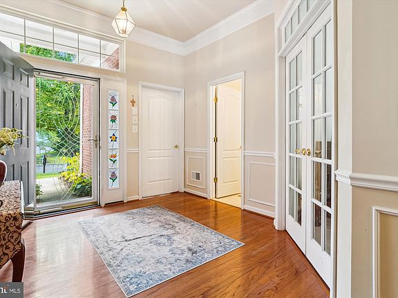 2nd image of 5611 Havenwood Ct