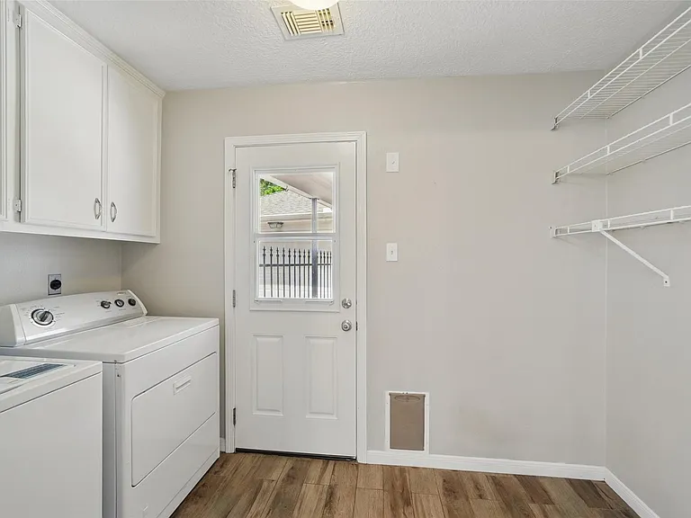 22406 Prince George St — Photo 18
