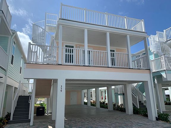 2nd image of 359 NE Starboard Way #359
