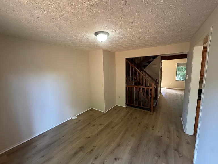10303 Granite Creek Ln — Photo 7