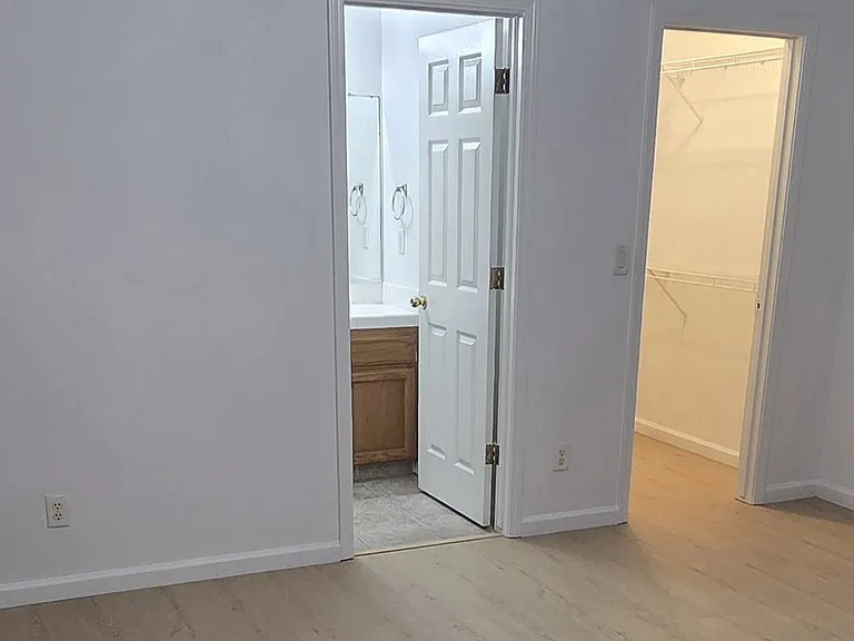 5333 W Norwich Ave — Photo 7