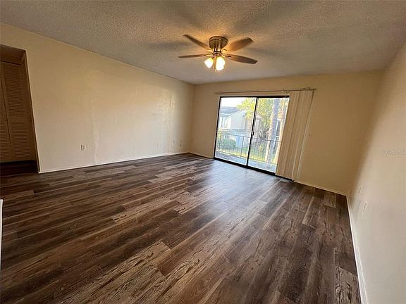 3rd image of 6043 Village Cir Unit 6043