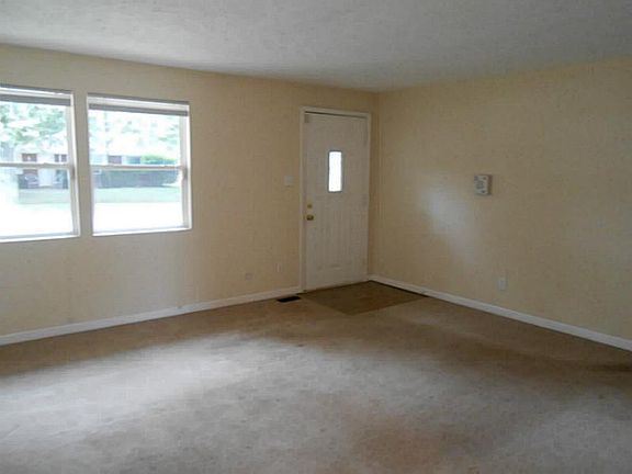 2nd image of 10245 E Nassau Ln