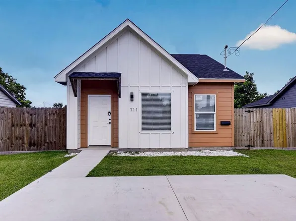 711 Rosedale St, La Marque, TX 77568
