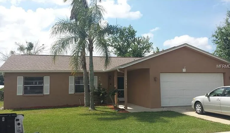 12106 Country Cove Ave — Photo 2