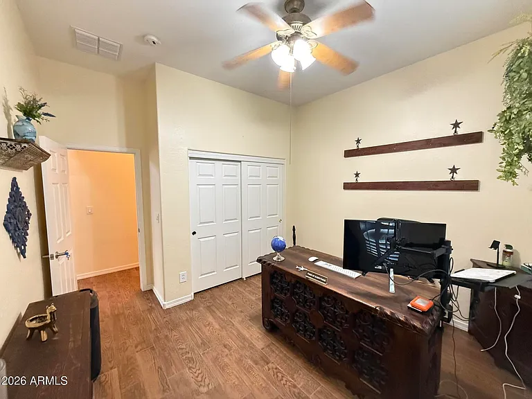 2245 W Clearview Trl — Photo 38