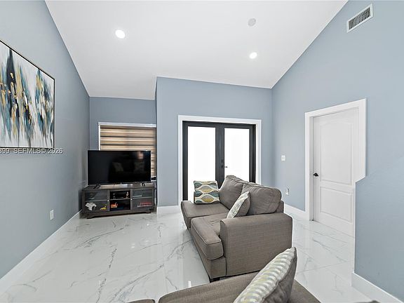 4th image of 9046 NW 121st Ter #90