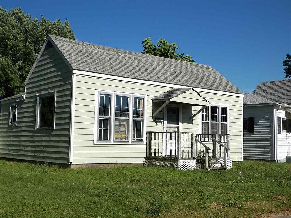 2nd image of 2506 Meridian St