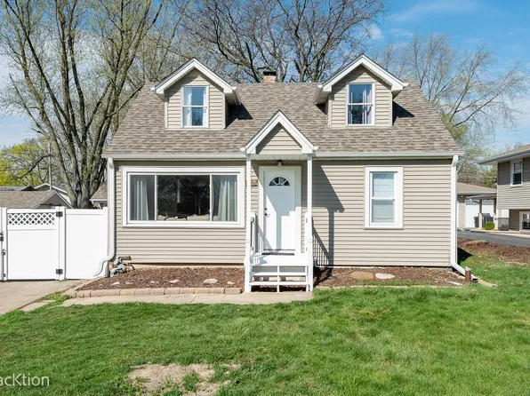 3924 N Grant St, Westmont, IL 60559