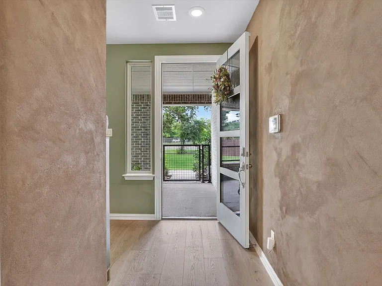 4811 Aldenbury St — Photo 9
