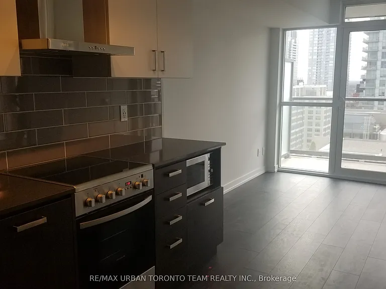 125 Redpath Ave #2206 — Photo 7