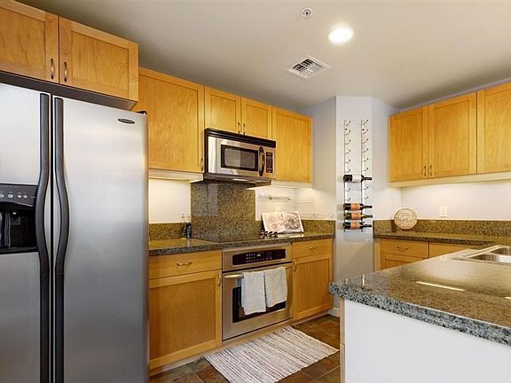 4th image of 1150 J St Unit 319